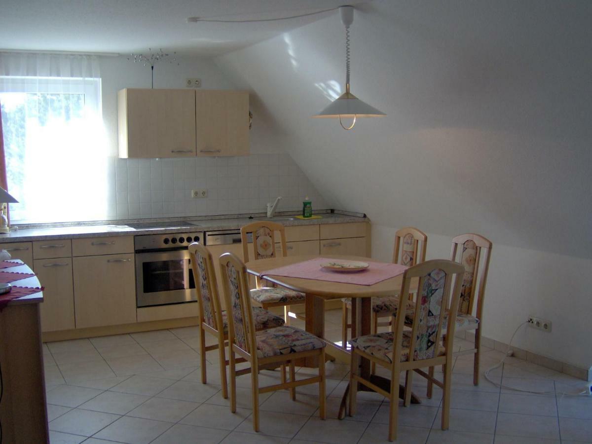 Ferienwohnung Haus Galerie 1. OG Karlshagen Exterior foto